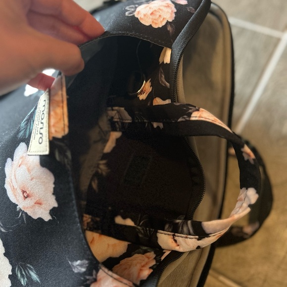 Mosiso Black Floral laptop or messenger bag-15 inch - Picture 7 of 11